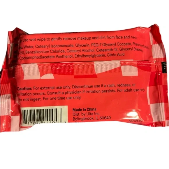 Sweet and Shimmer Brush Cleansing Wipes and Makeup Remover Wipes - Picture 5 of 5